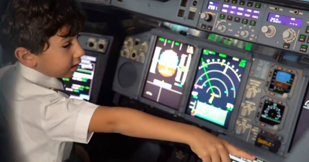 6-year-old boy amazes pilots with deep mastery of aircraft operating systems