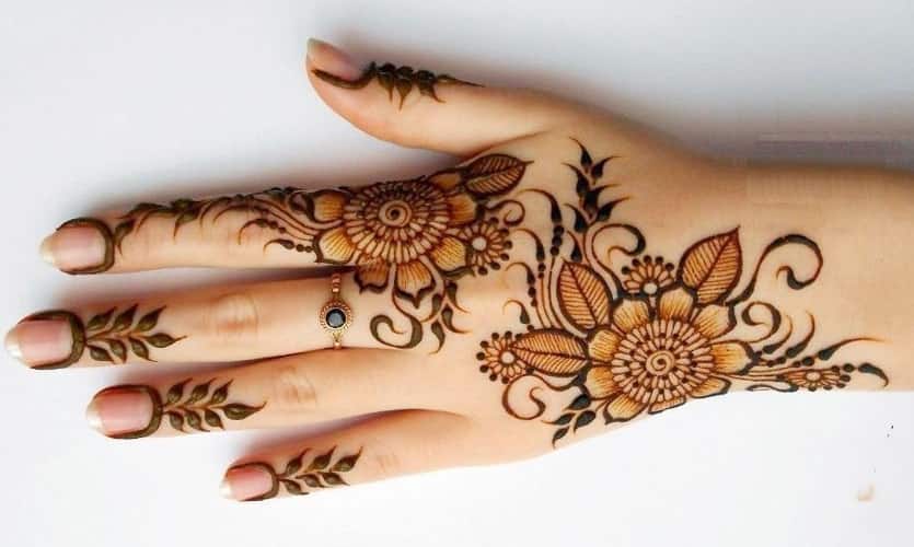 simple flower henna patterns