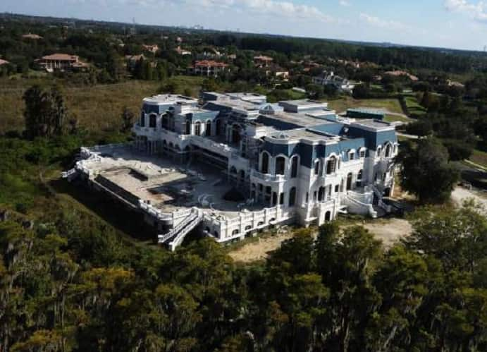 largest mansion in the world