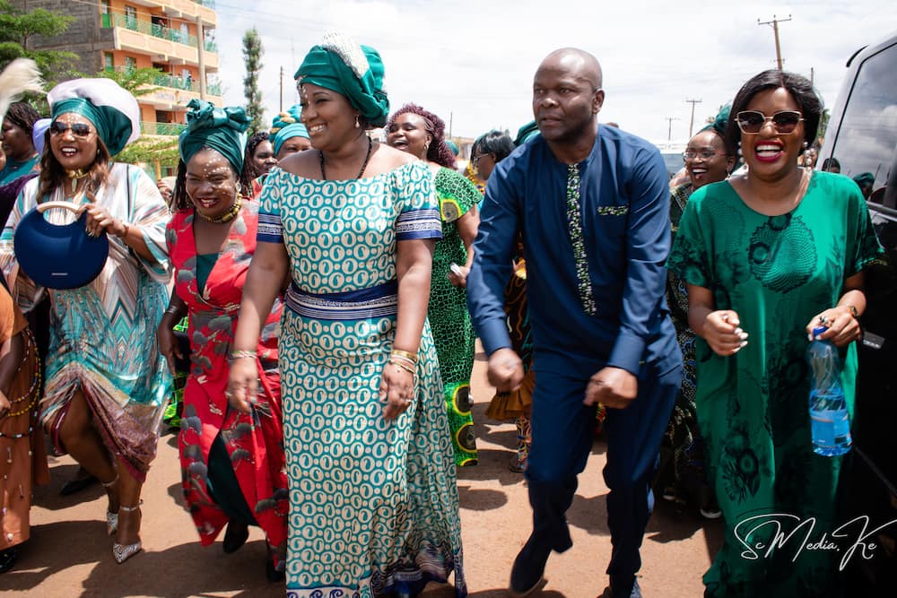 Rachel weds Frank Shebesh in Guracio.