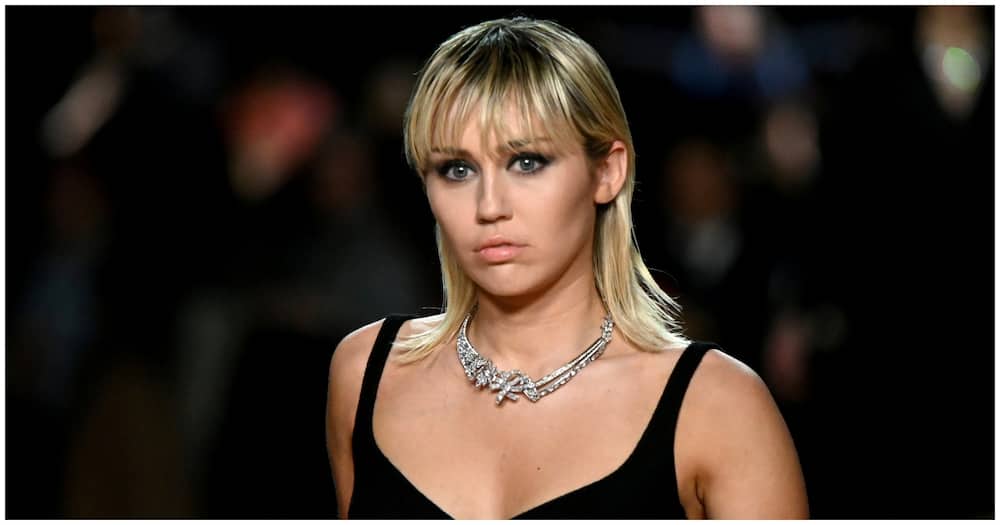 Miley Cyrus's plane had an emergency due to lightning. Photo: Getty Images.