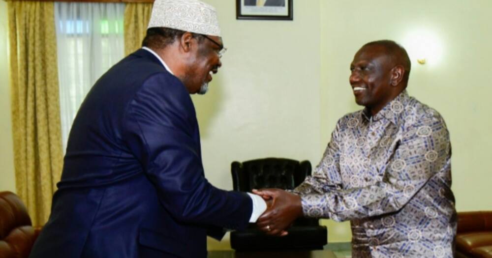 Miguna Afichua Rais Ruto Amemuomba Msamaha Ila Nini Kilichompeleka Ruto kwa Miguna?