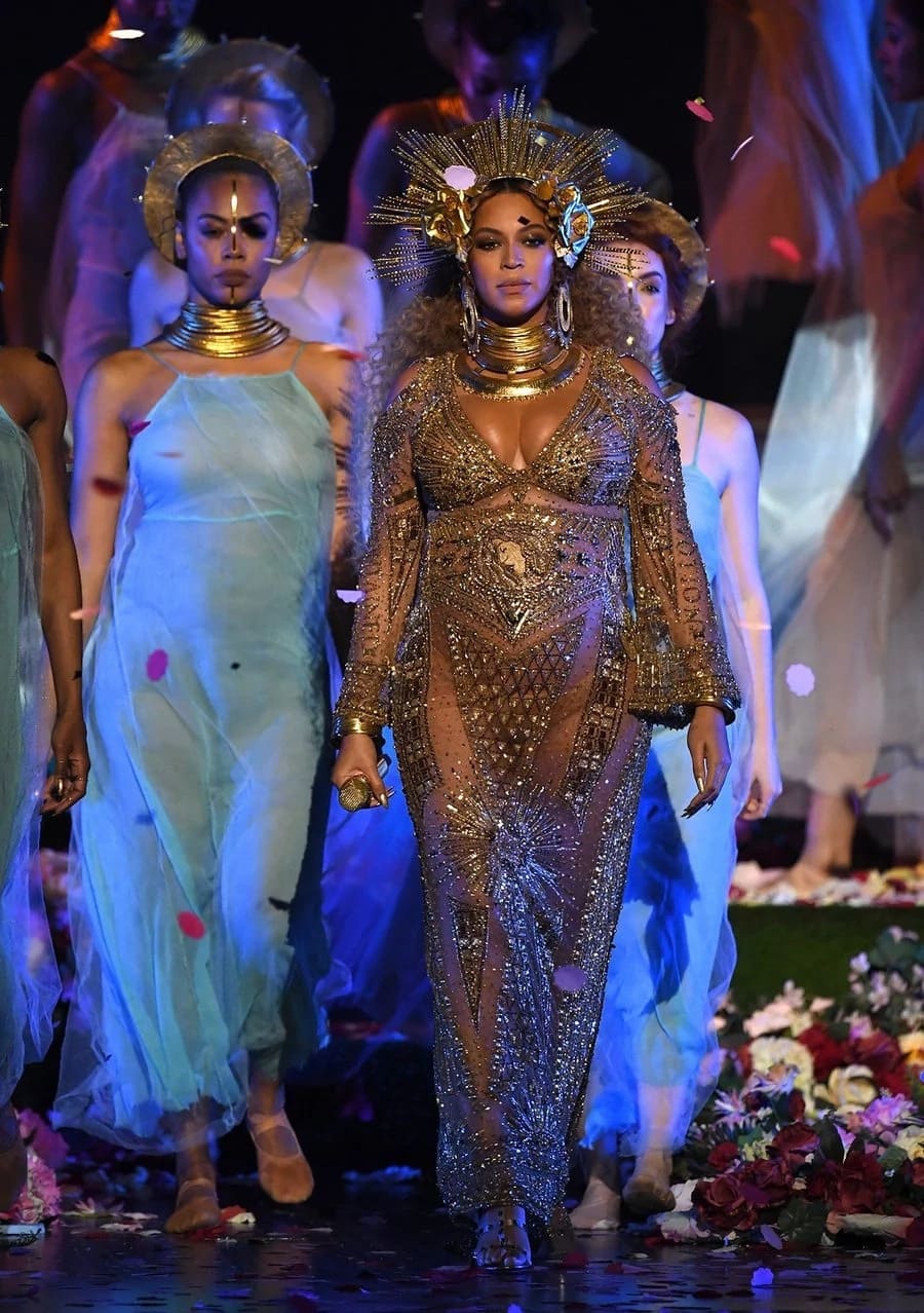 Beyonce transforms into Osun for the Grammy’s